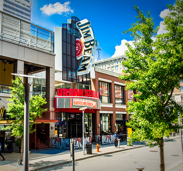 <p>Jim Beam Urban Stillhouse opens on Fourth Street Live! Louisville</p>
