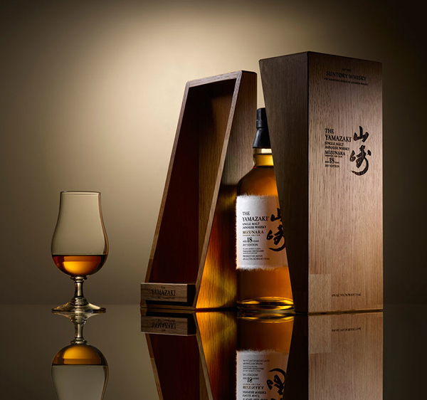 <p>The House of Suntory Whisky proudly introduces the Yamazaki® Mizunara Cask 2017 Edition™</p>

