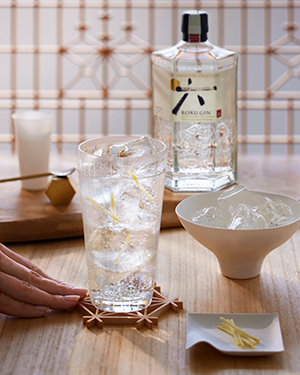 Roku Gin & Tonic