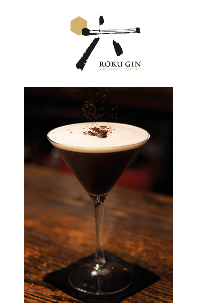 Roku Espresso Martini in einem Glas auf einem Holztisch